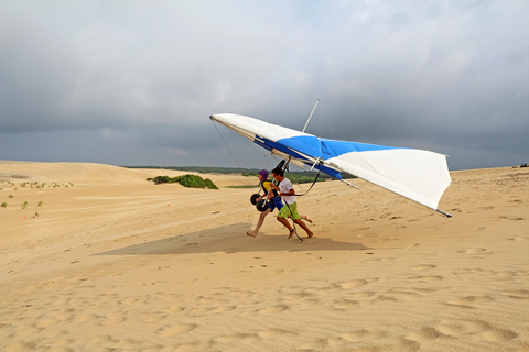Hang Glider at Jockey's Ridge State Park, North Carolina